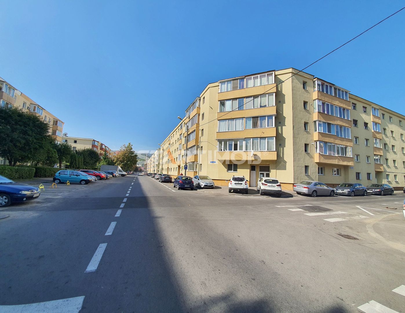 Apartament decomandat doua camere Astra