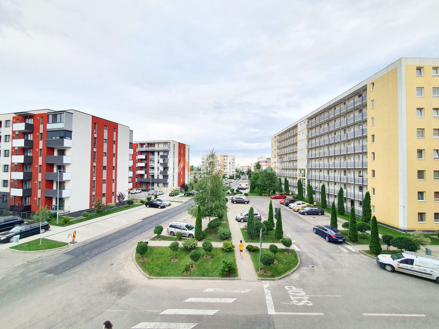 Apartament doua camere Avantgarden  cu parcare