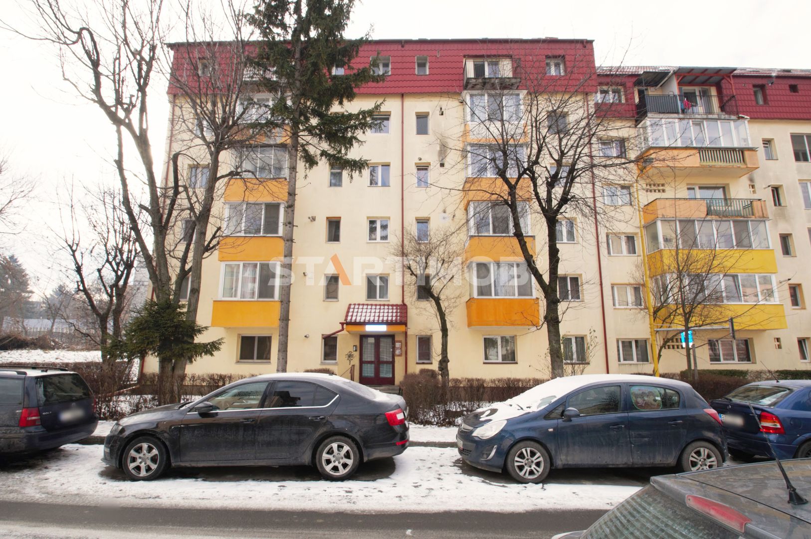 Apartament doua  camere zona Garii