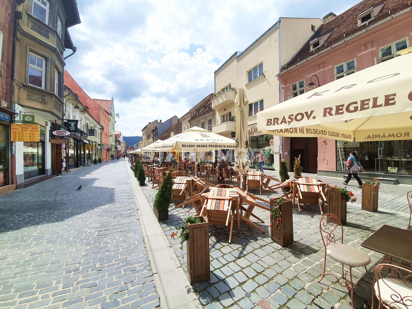 Garsoniera ultracentral Brasov strada Republicii