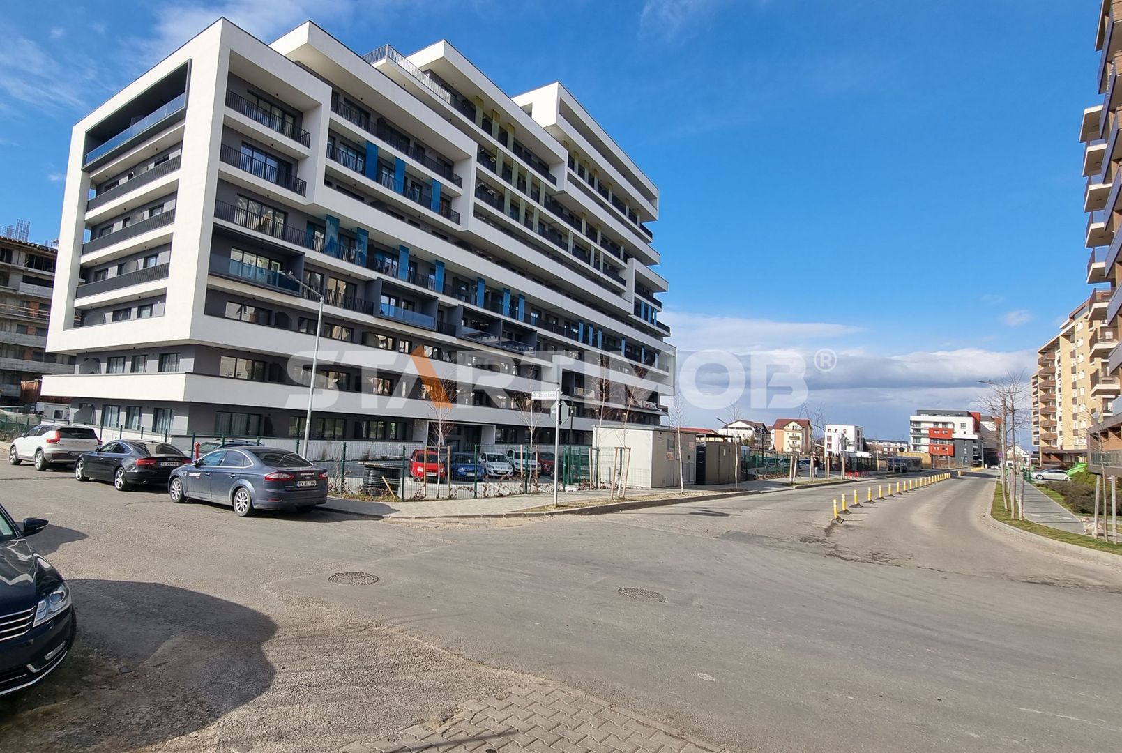 Studio cu parcare zona Coresi