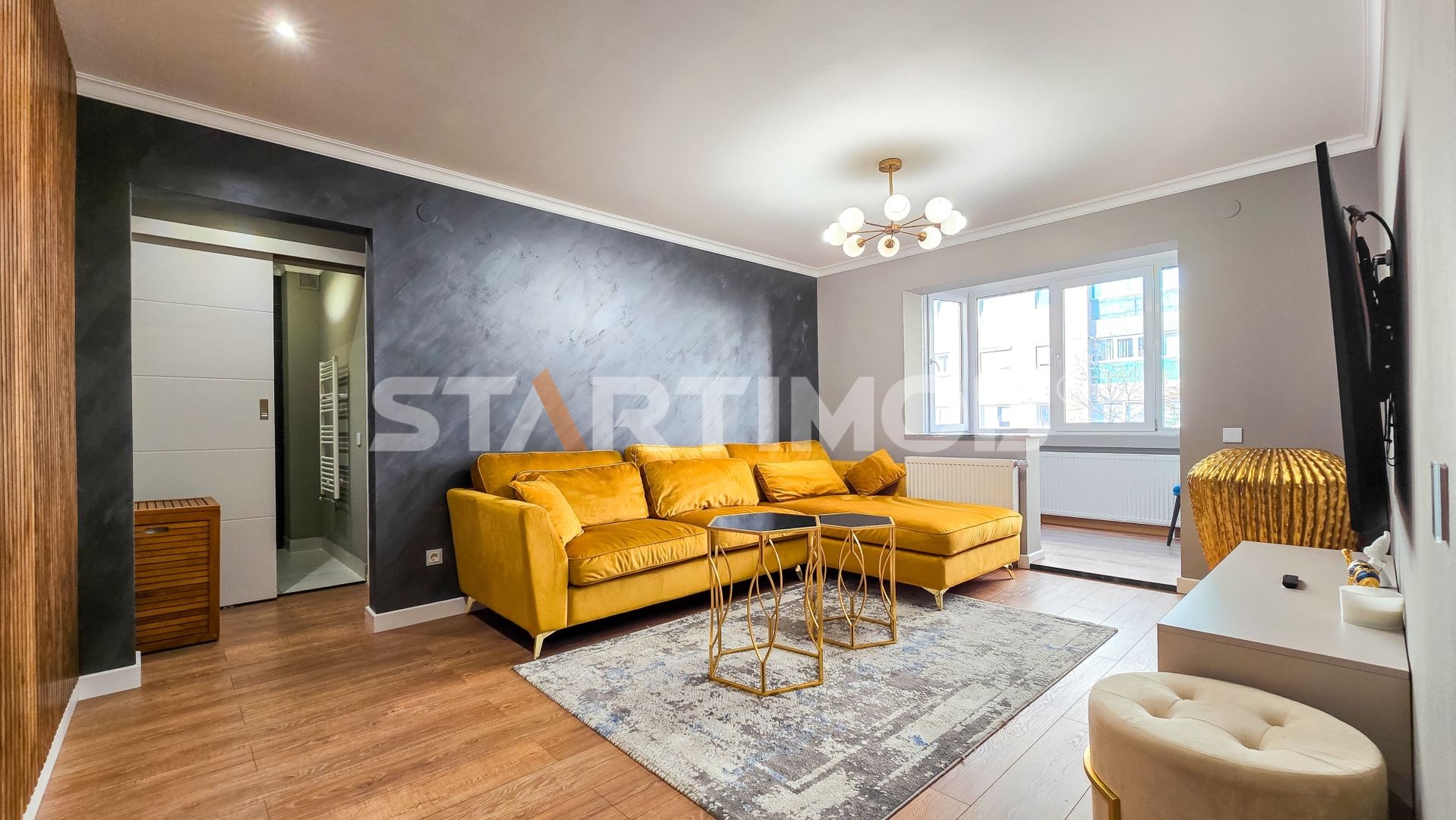 Apartament  renovat 4 camere Centrul Civic