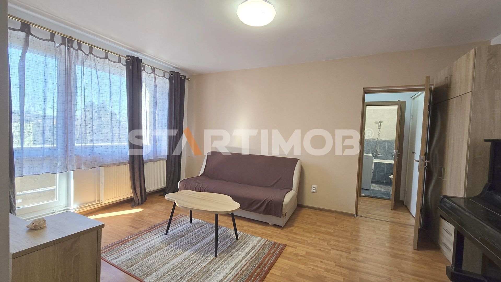Apartament doua camere mobilat Saturn