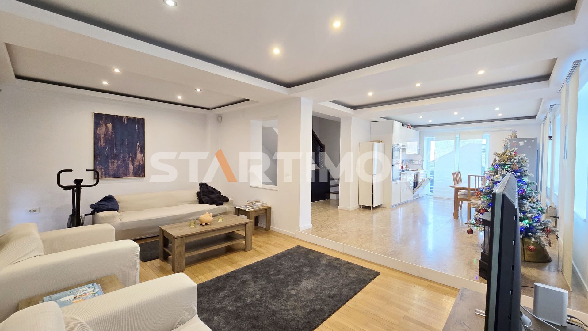 Vila mobilata tip duplex 5 camere