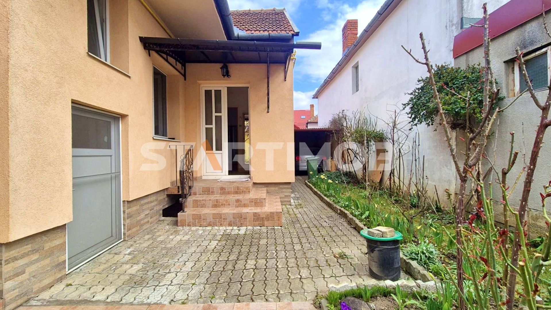 Corp de casa zona Centrala