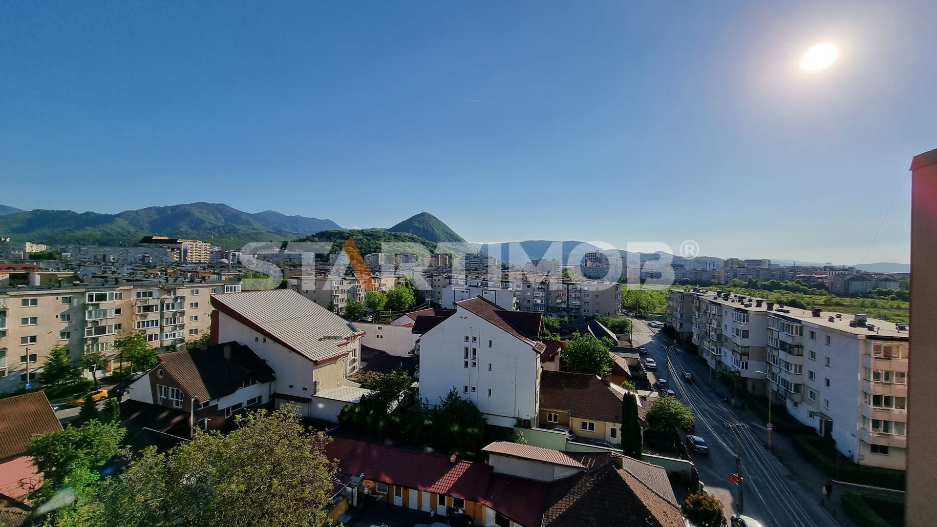 Apartament 208 mp bloc mixt zona ITC