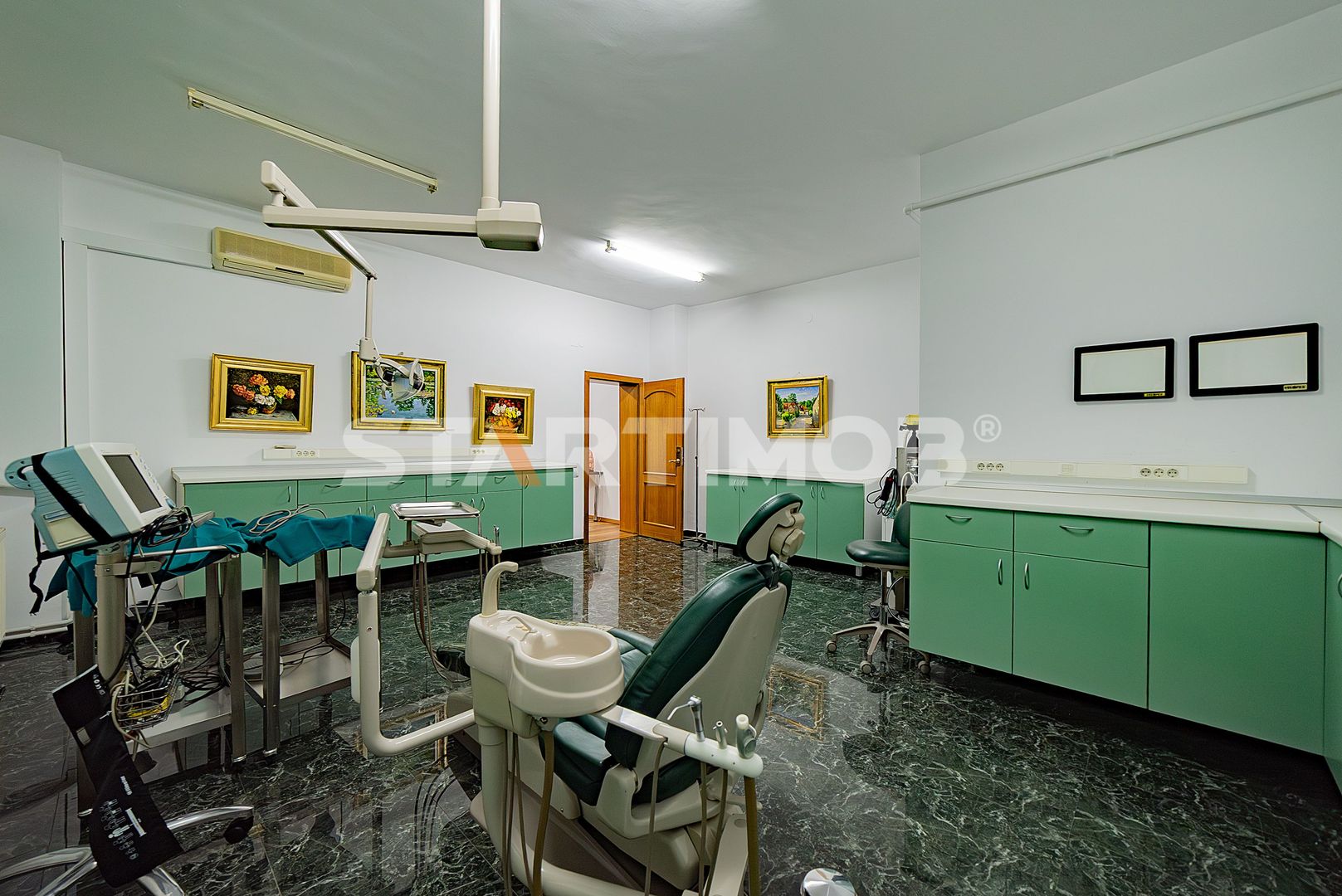 CABINET STOMATOLOGIC  AUTORIZAT CENTRU CIVIC BRASOV