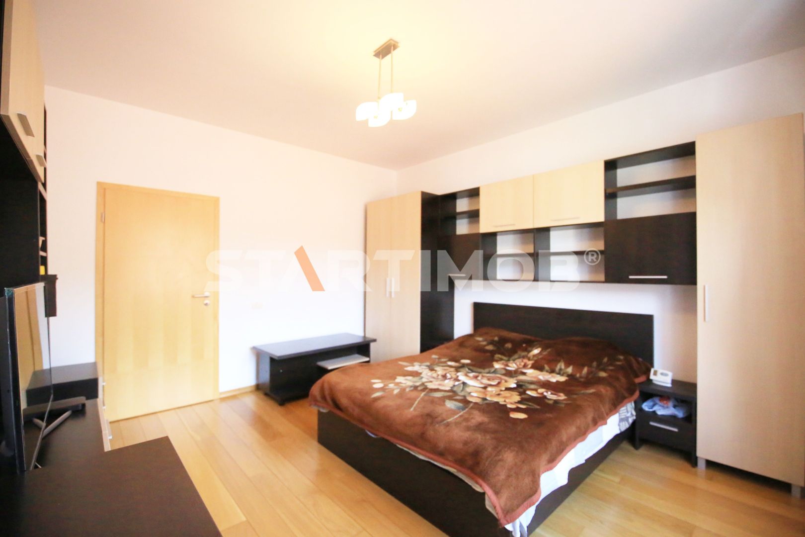 Garsoniera mobilata ultracentral  Piata Unirii Brasov