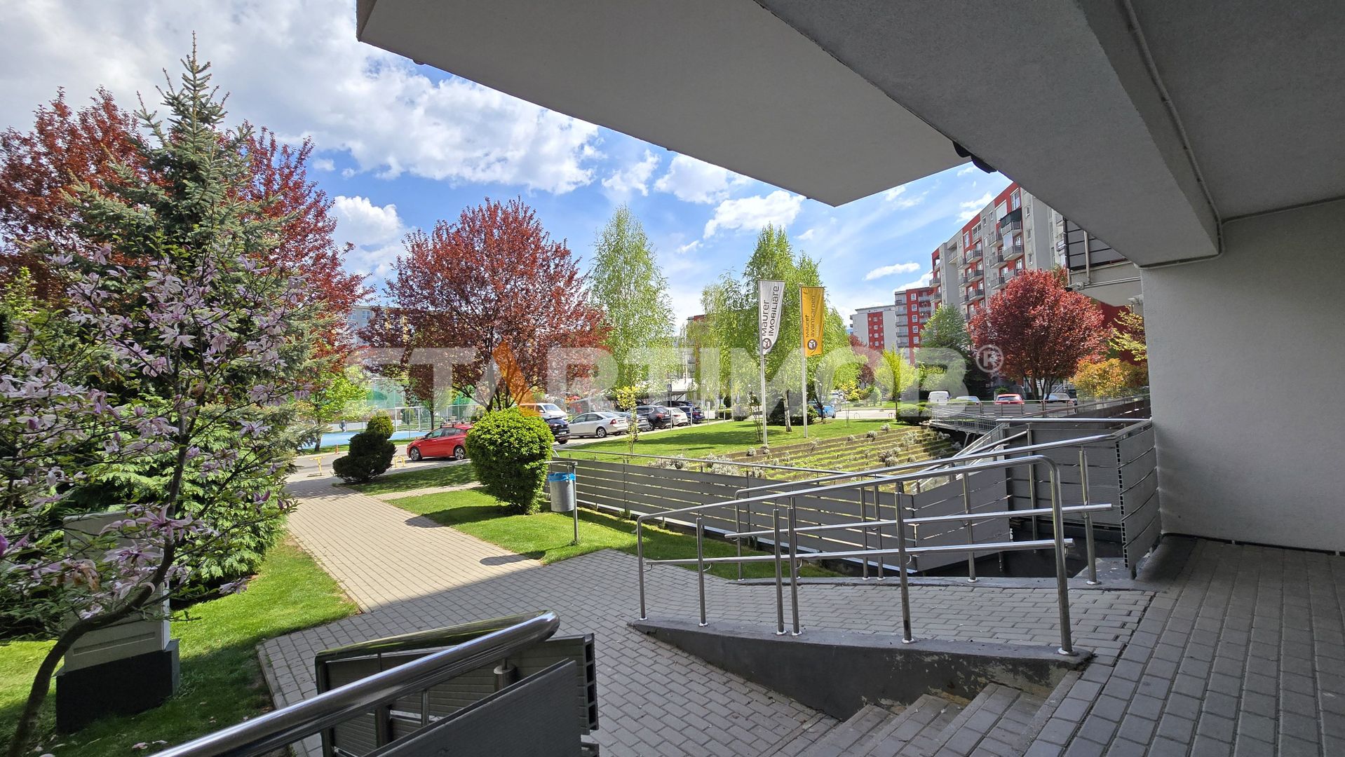 Apartament  cu boxa si parcare Avantgarden