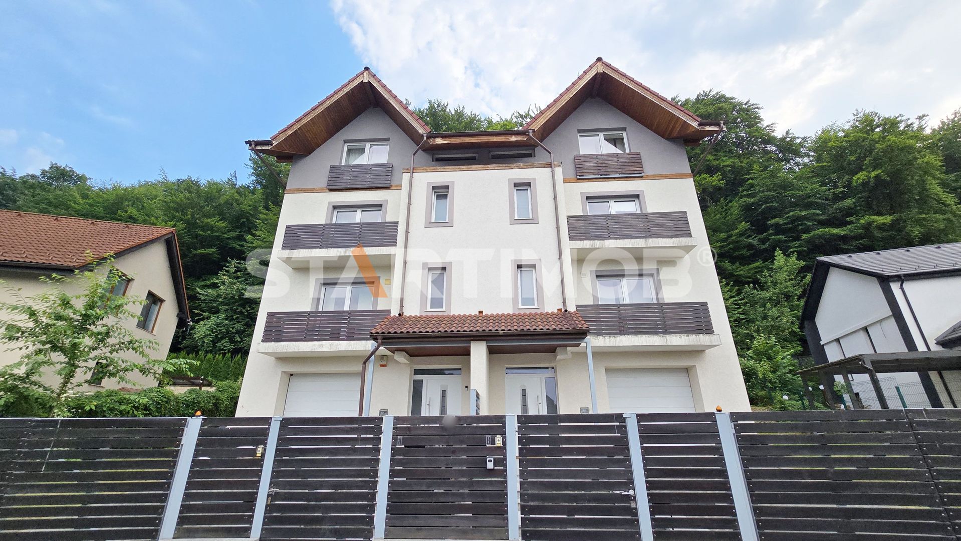 Vila mobilata 5 camere cu garaj Brasov