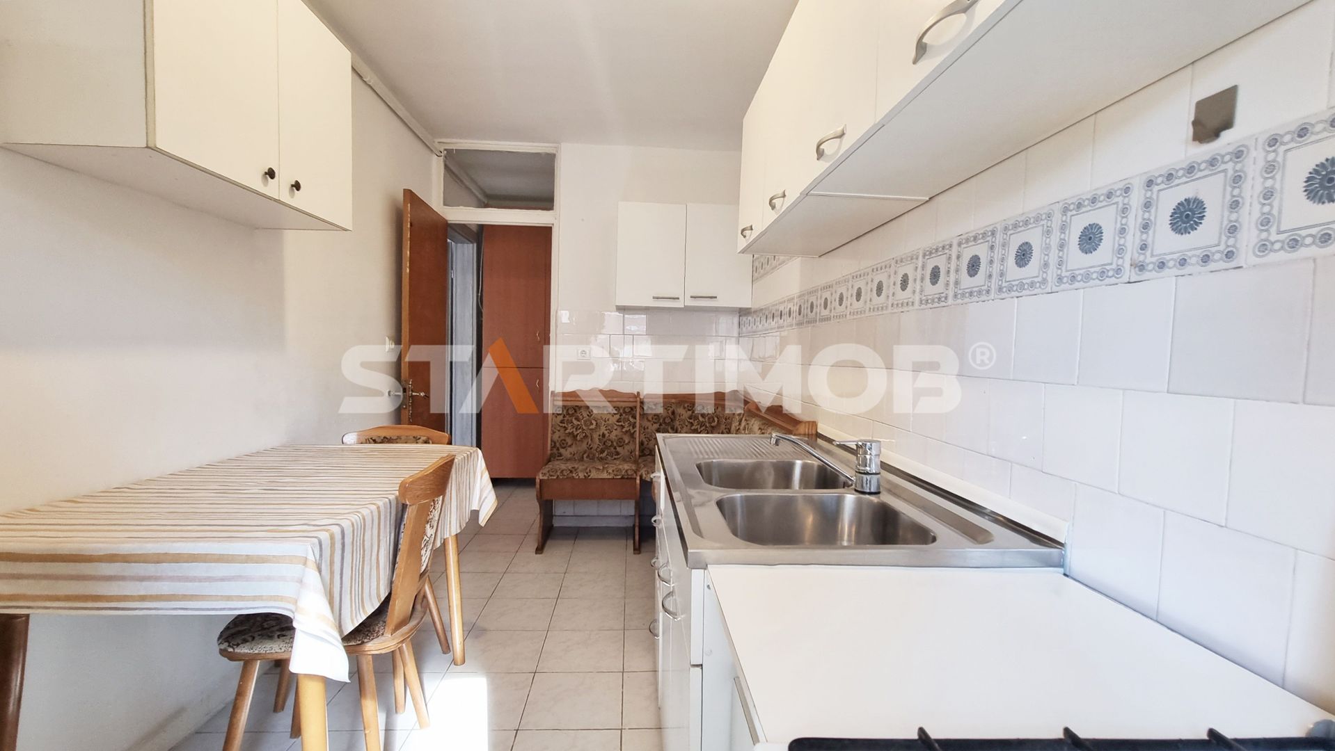 Apartament doua camere zona Grivitei