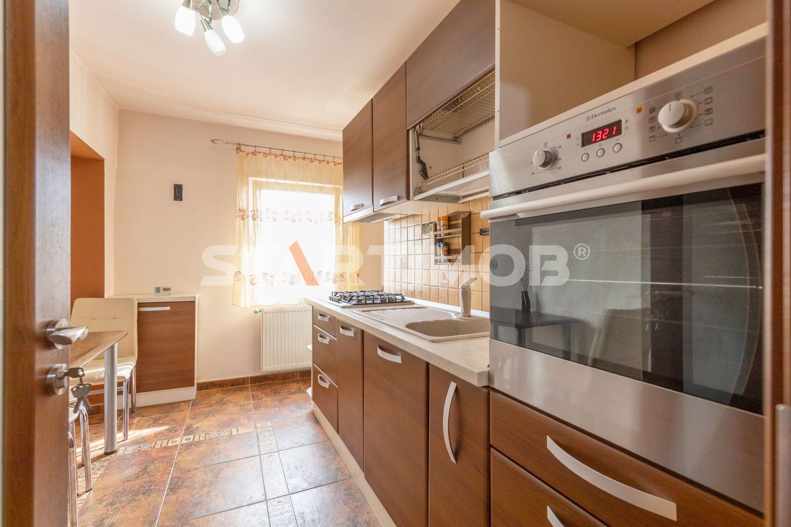 Apartament 3 camere cu parcare zona Scriitorilor