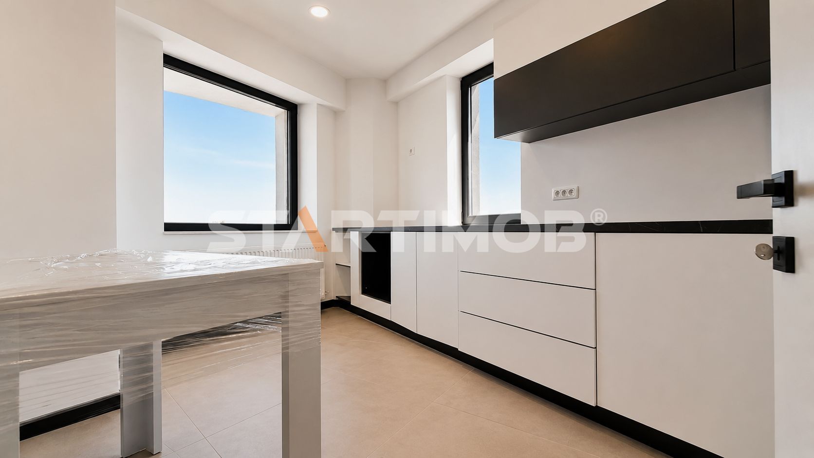 Apartament 2 camere zona Grivitei