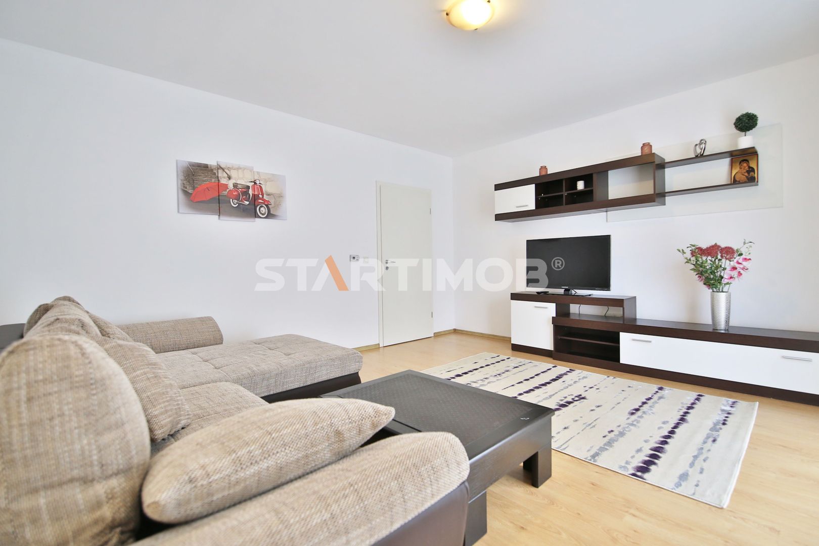 Apartament mobilat doua camere Avantgarden