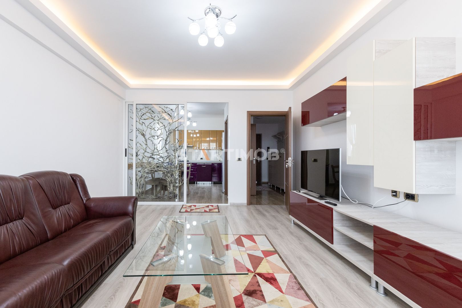 Apartament mobilat trei camere Isaran Residence cu parcare