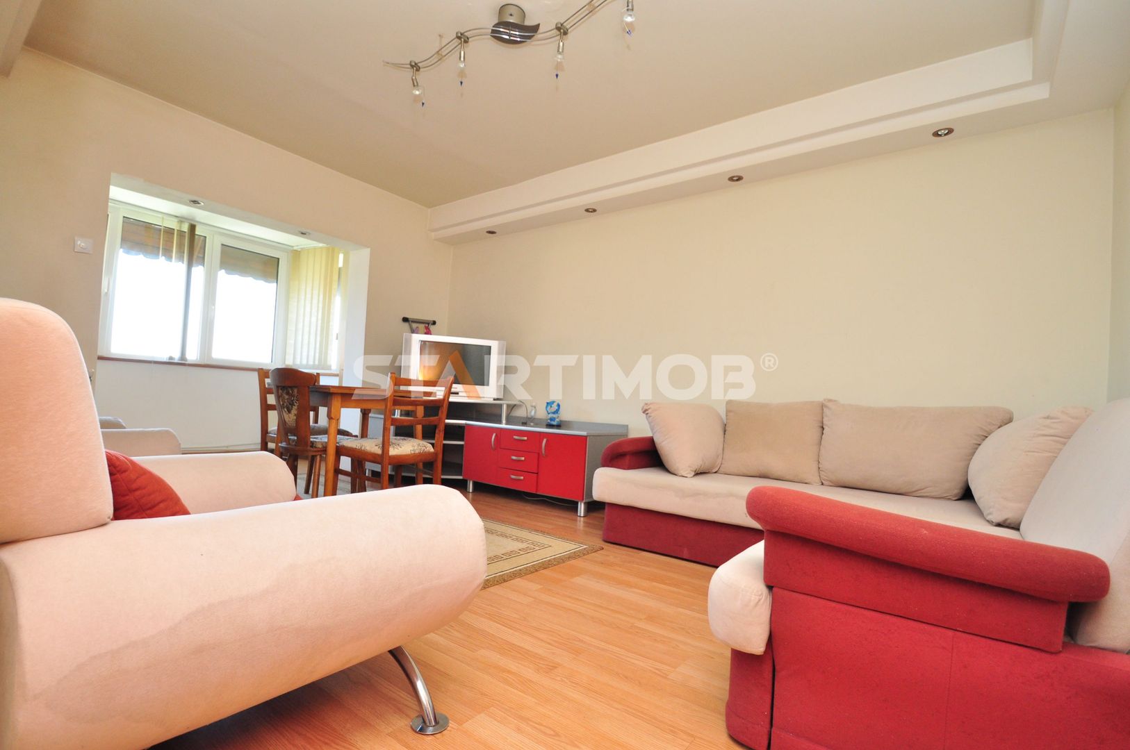 Apartament doua camere mobilat si utilat zona Racadau